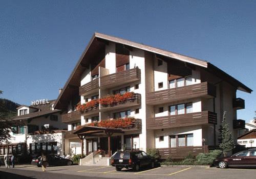 Hotel Churfirsten Walenstadt Bagian luar foto